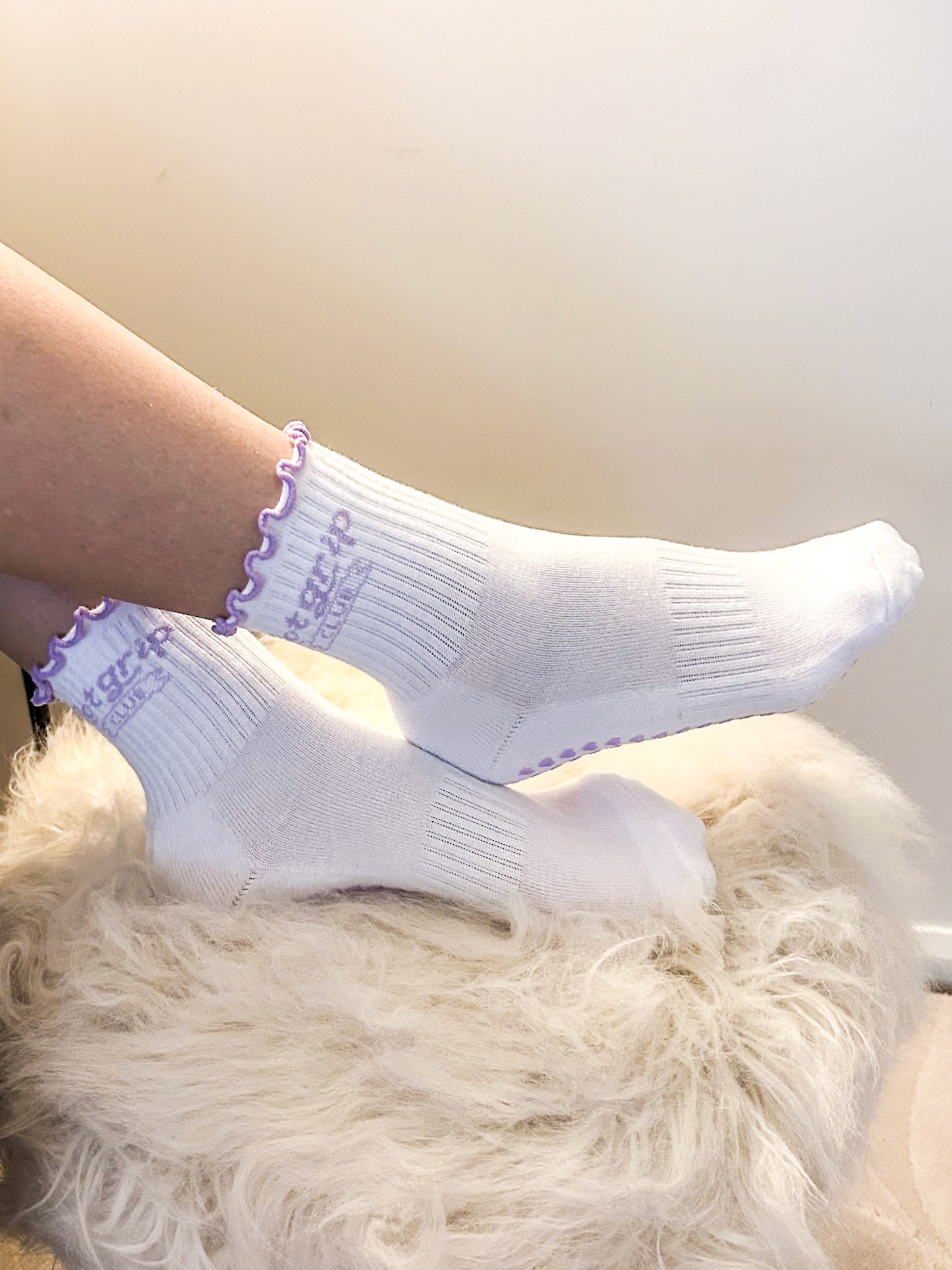 Lavender - Crew Grip Socks